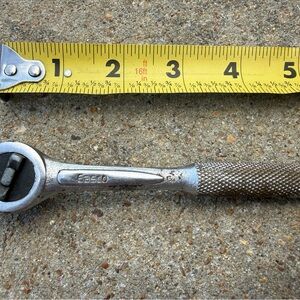 Vintage Easco collectible ratchet 1/4" drive 71 1105